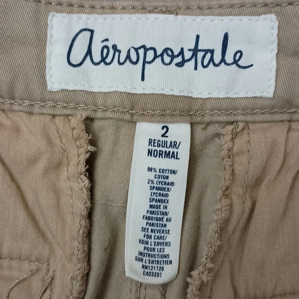 Aeropostale Classic Twill Khaki Pants